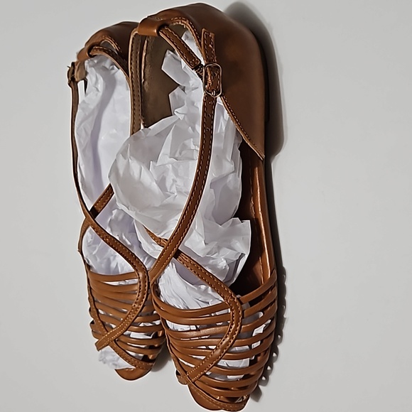 Women's Report Cruz Brown Leather Flat Sandals Size 8 #S-210 - Picture 2 of 8